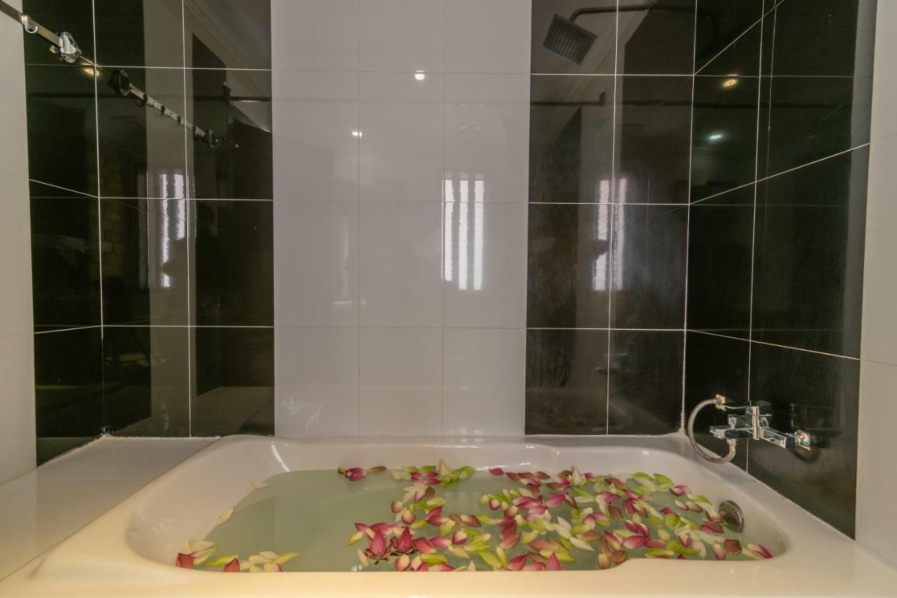 160 Angkor Villa シェムリアップ エクステリア 写真