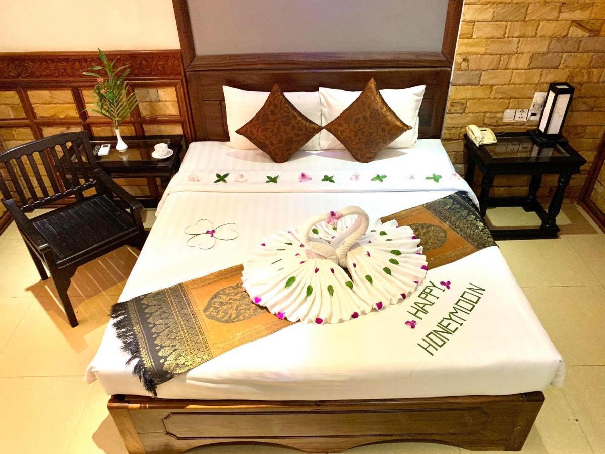 160 Angkor Villa シェムリアップ エクステリア 写真